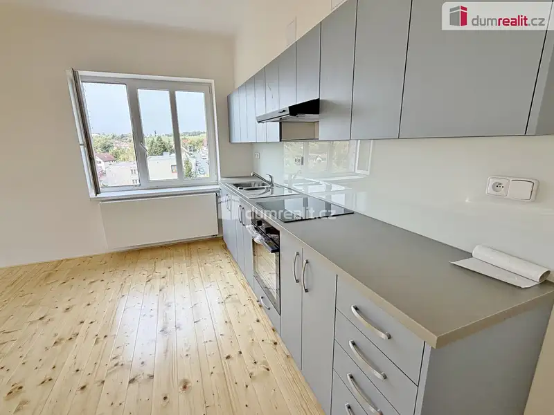 Pronájem bytu 2+kk 70 m², Jílové u Prahy – náhled fotky 3