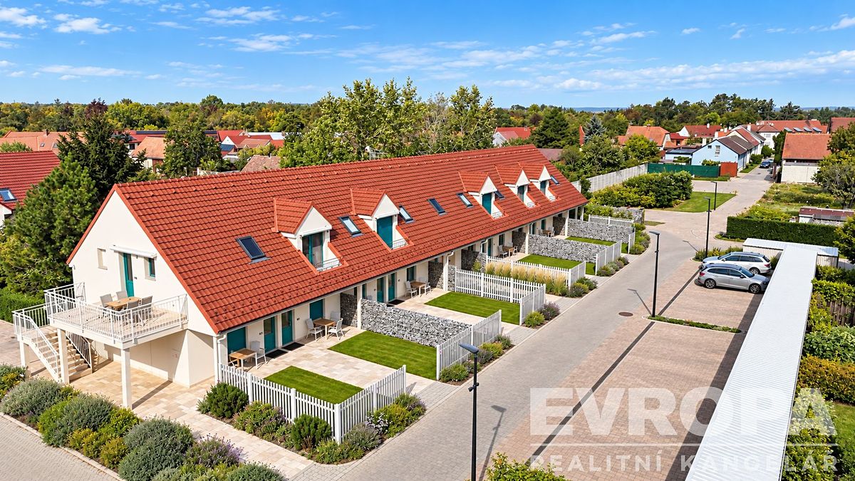 Pronájem bytu 3+kk 65 m²