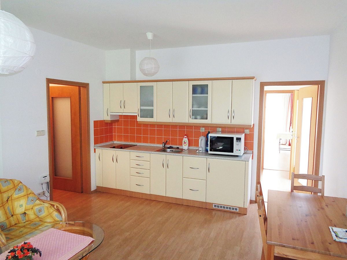 Pronájem bytu 2+kk 58 m² – fotografie 4