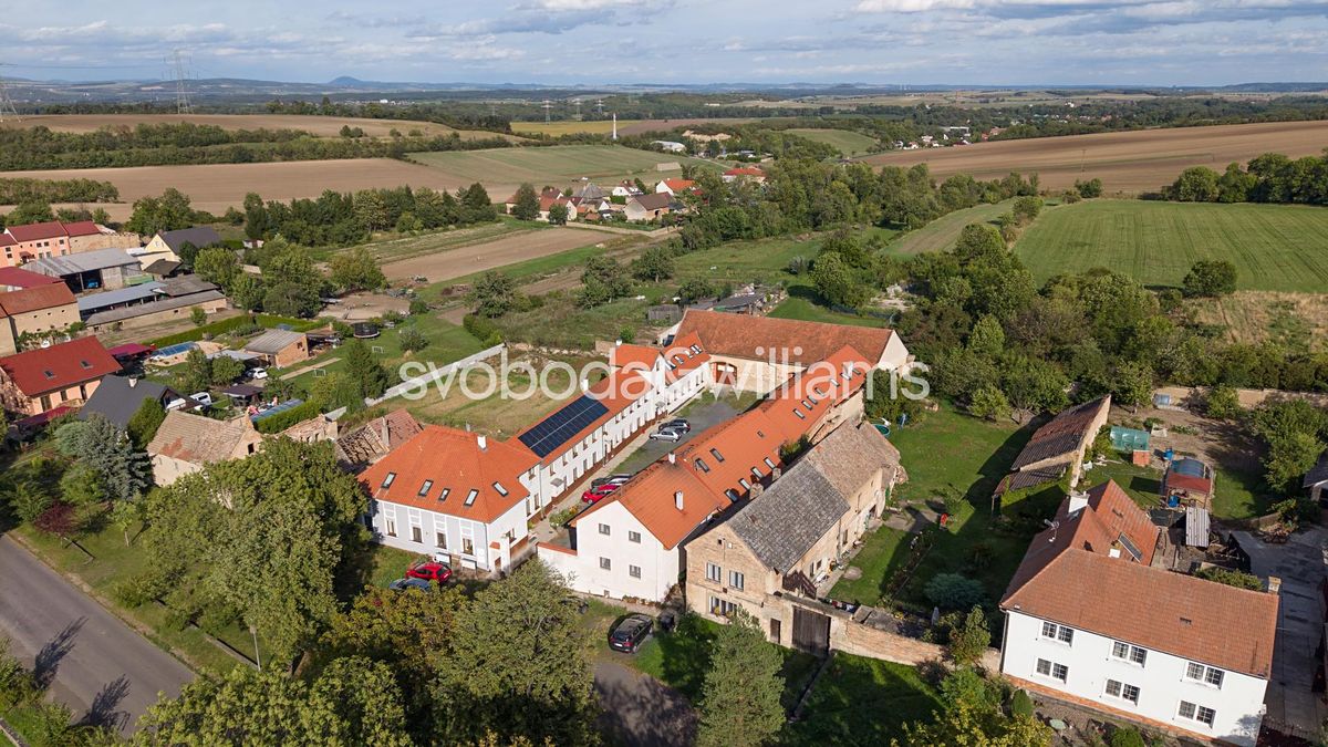 Prodej činžovního domu 1576 m²