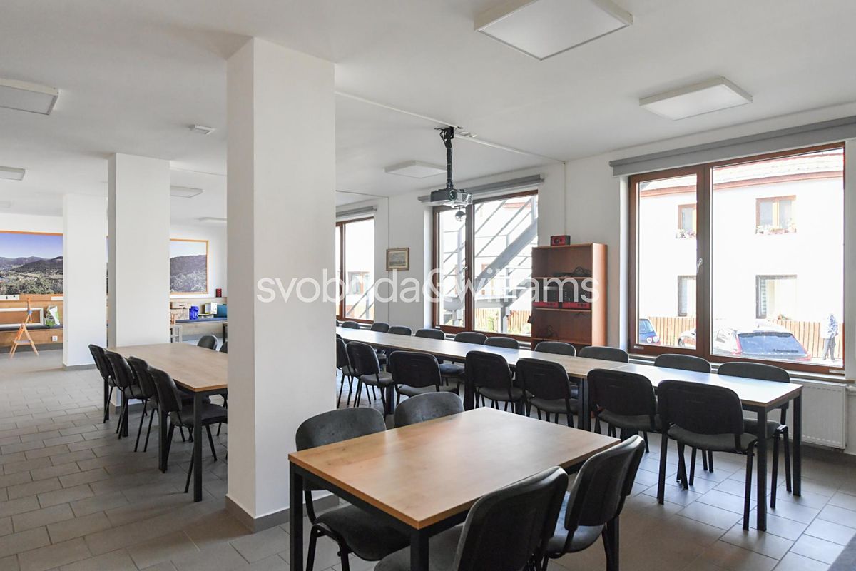 Prodej činžovního domu 1576 m² – fotografie 5
