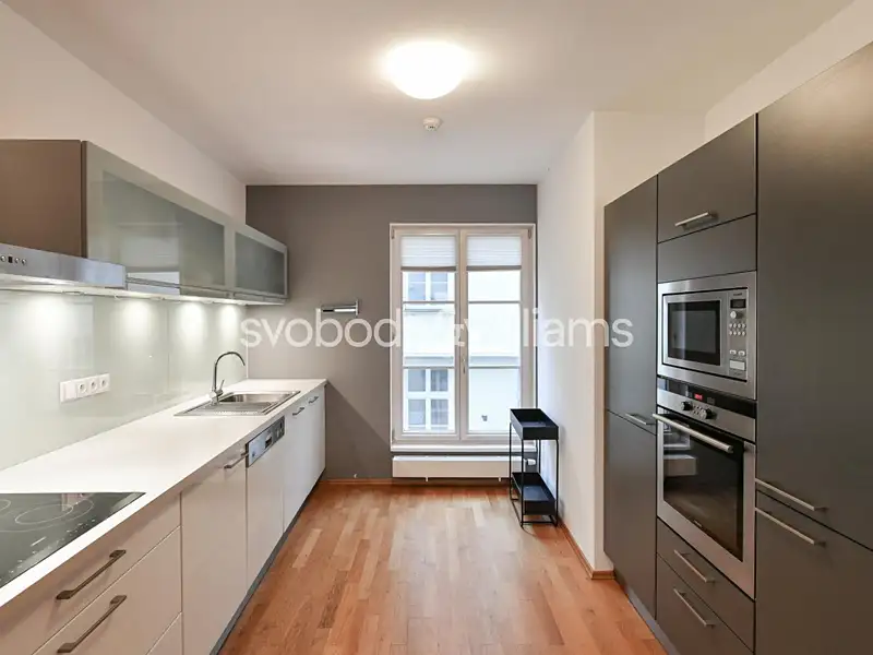 Pronájem bytu 2+kk 60 m², Praha – náhled fotky 3