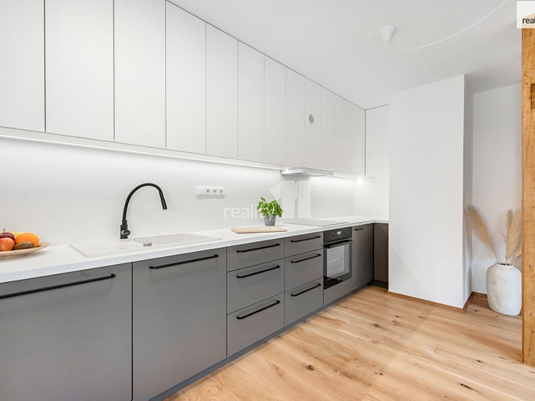 Wohnung 1+kk zum Kauf, 20 m² (2 von 29)
