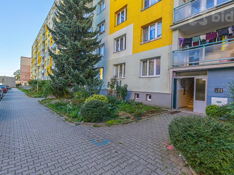 Квартира 3+1 на продаж, 77 м² (17 з 17)