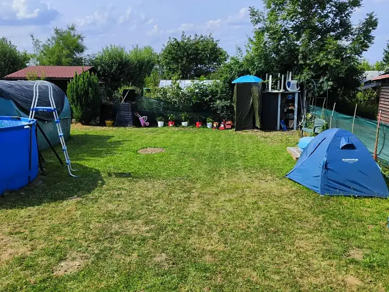 Prodej chaty 14 m², pozemek 300 m², Praha – náhled fotky 3