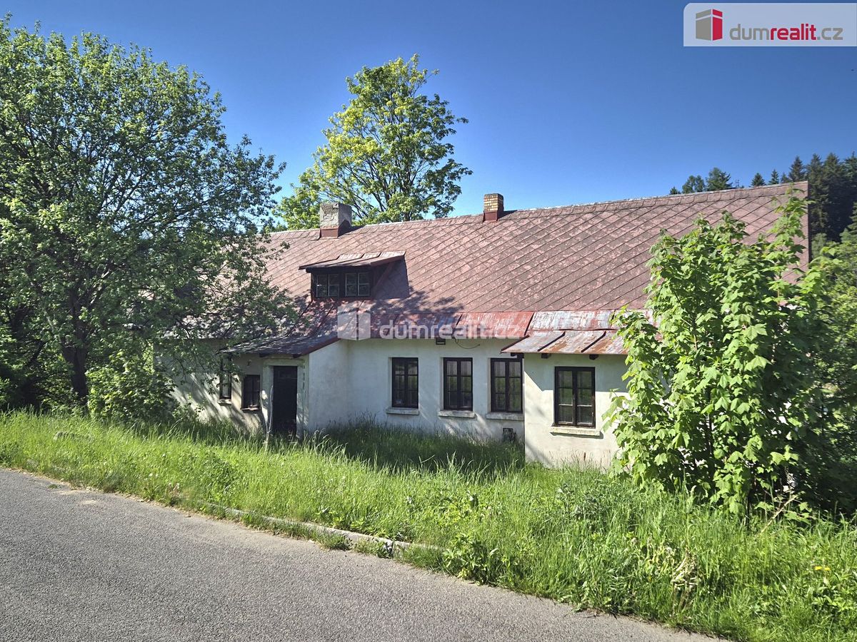 Prodej rodinného domu 214 m², pozemek 948 m², Smržovka – fotka 1 z 3