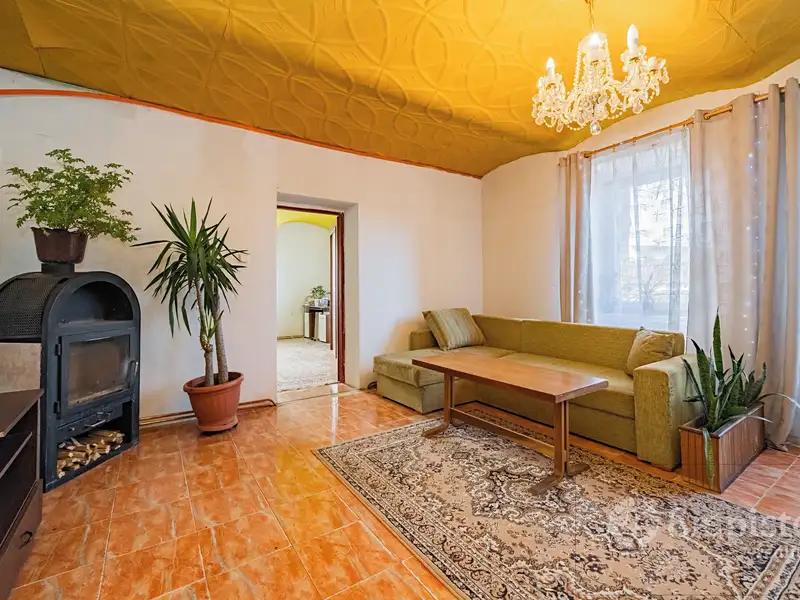 Prodej rodinného domu 200 m², pozemek 1369 m², Mirovice – náhled fotky 3