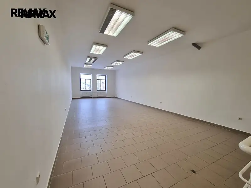 Prodej obchodního prostoru 750 m², Lanškroun – náhled fotky 3