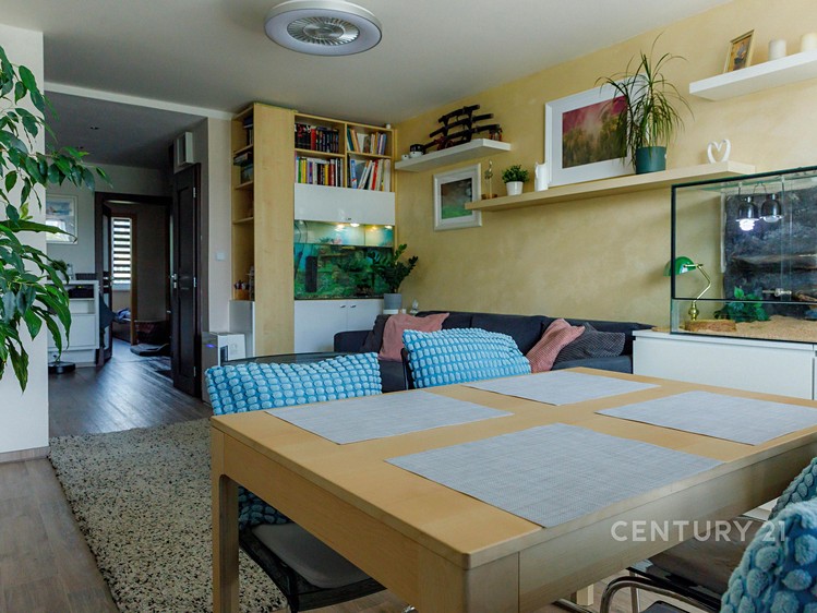 Prodej bytu 4+kk, 81 m² (1 z 18)