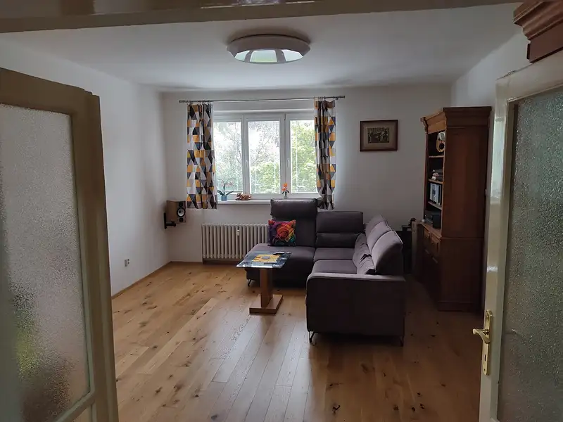 Prodej bytu 3+1 100 m², Praha – náhled fotky 3