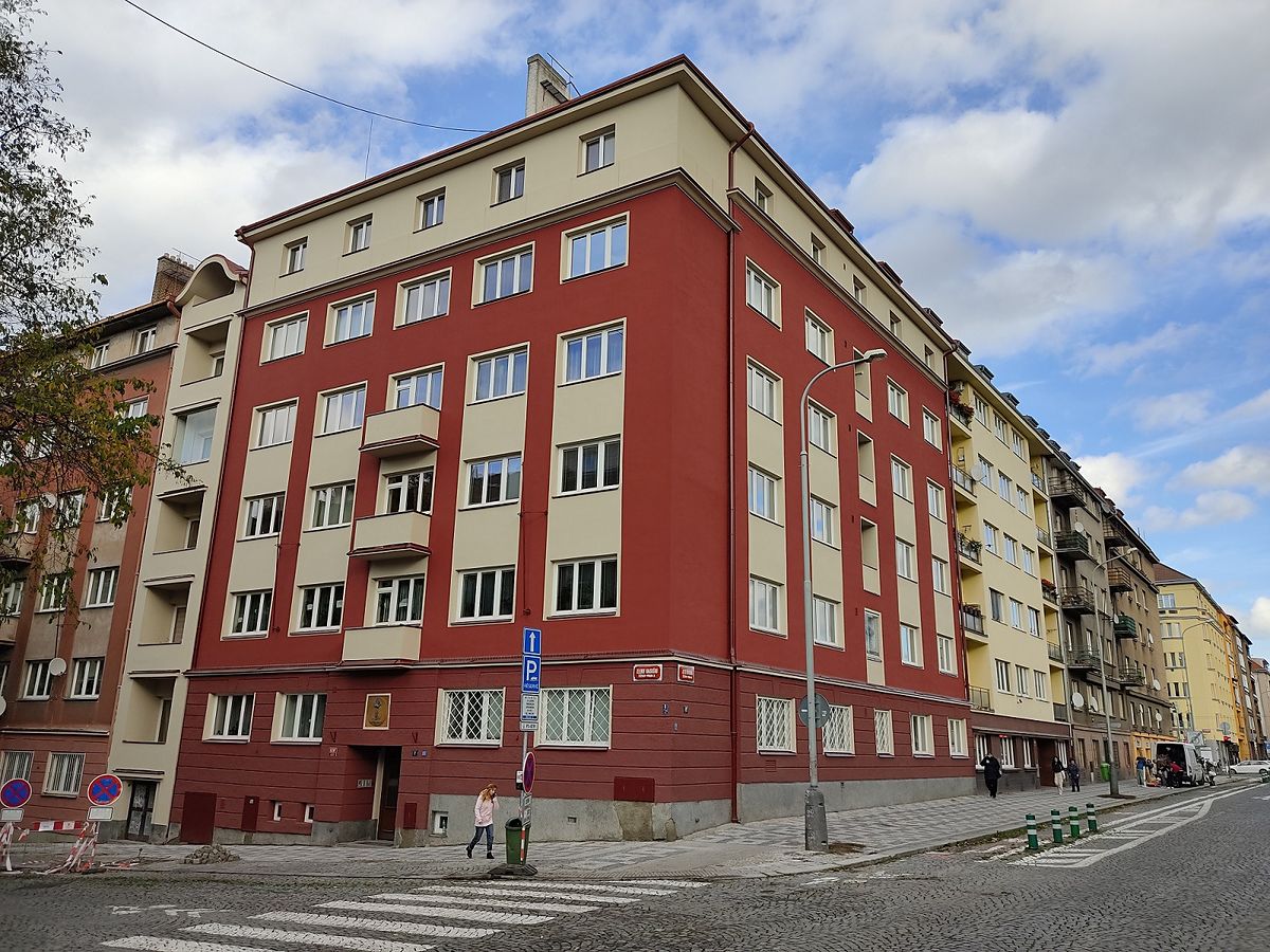 Prodej bytu 3+1 100 m², Praha – fotka 1 z 3