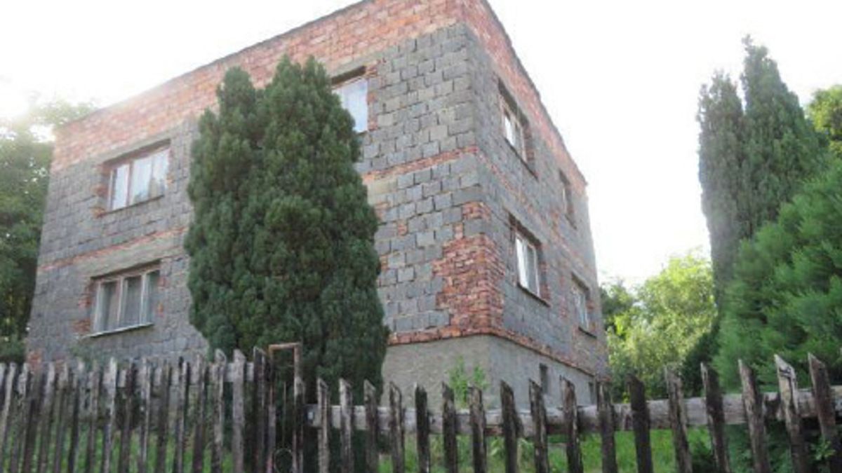 Dražba rodinného domu 111 m², pozemek 1 m², Ostrava – fotka 1 z 3