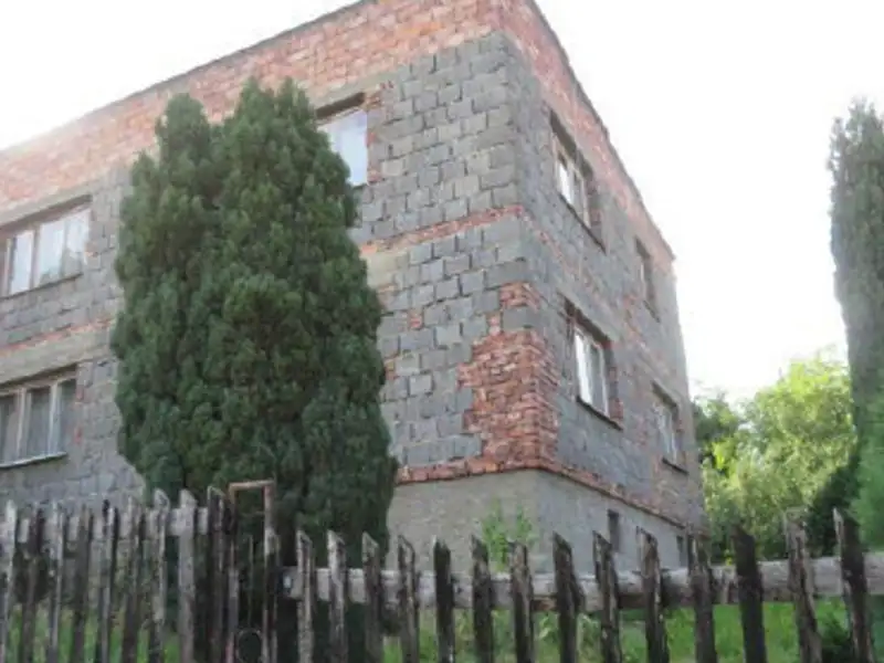 Dražba rodinného domu 111 m², pozemek 1 m², Ostrava – náhled fotky 1