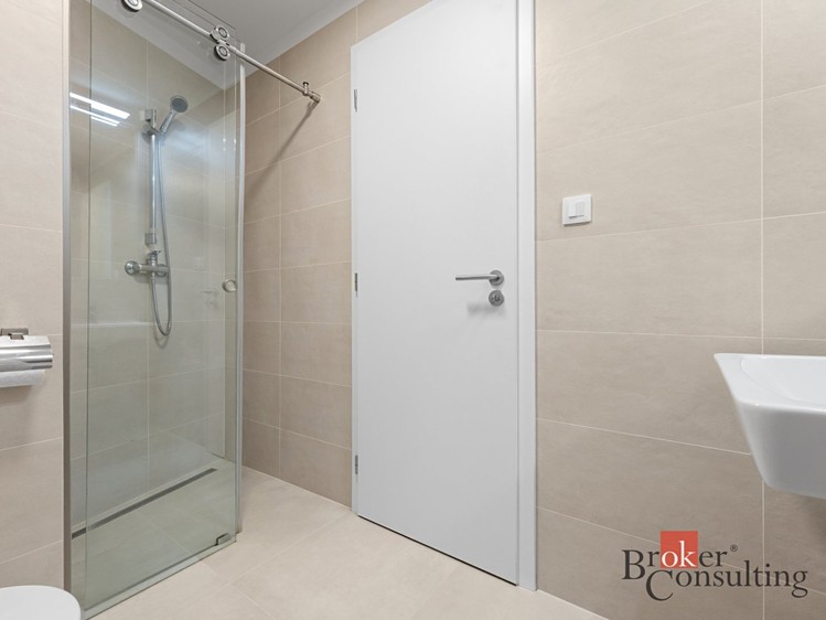 Квартира 1+kk на продаж, 41 м² (8 з 25)