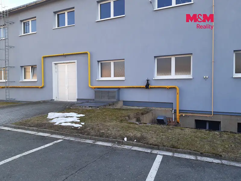 Pronájem výrobní haly, prostoru 134 m², Červený Kostelec – náhled fotky 3