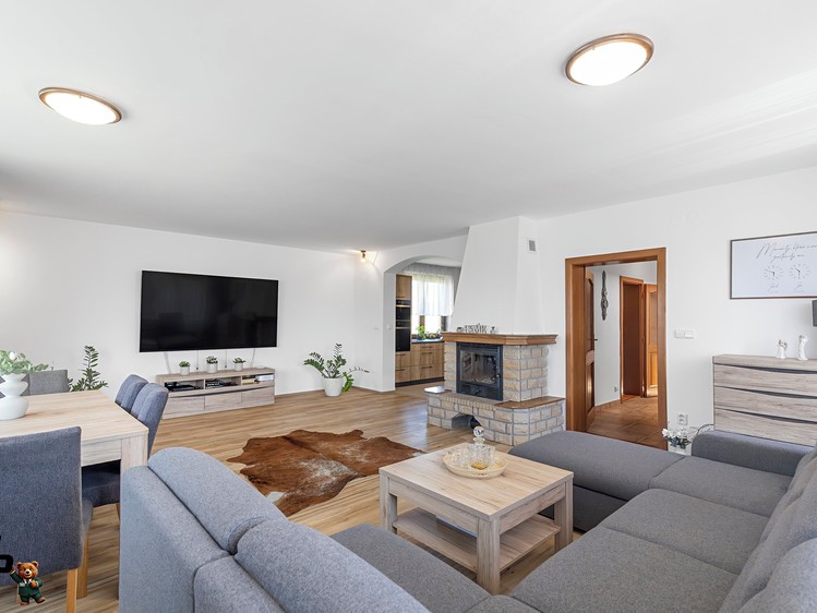 Prodej domu, 384 m² (25 z 45)