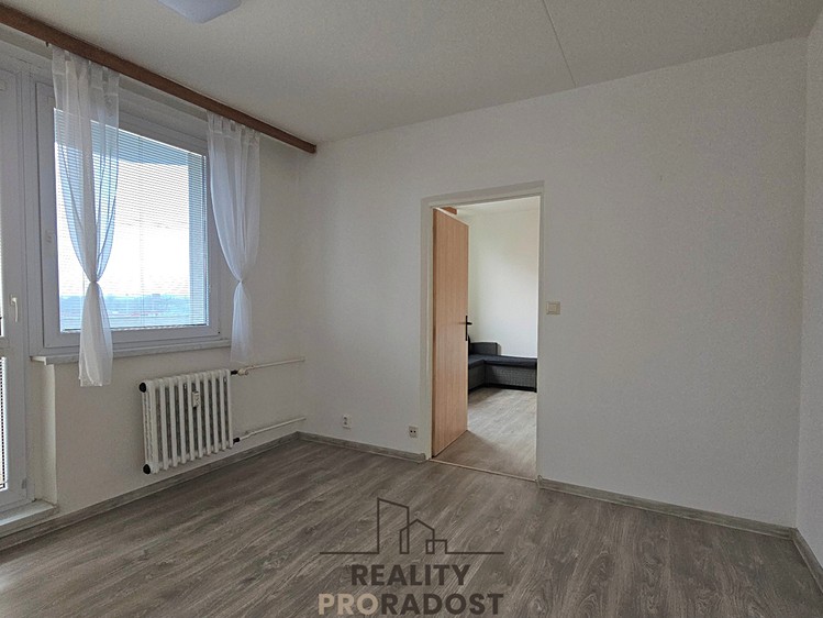 Pronájem bytu 1+1, 34 m² (7 z 11)
