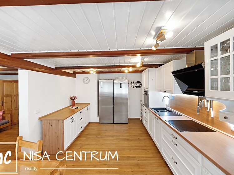 Будинок на продаж, 250 м² (7 з 42)