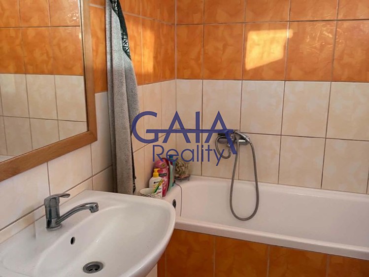Pronájem domu, 85 m² (6 z 13)