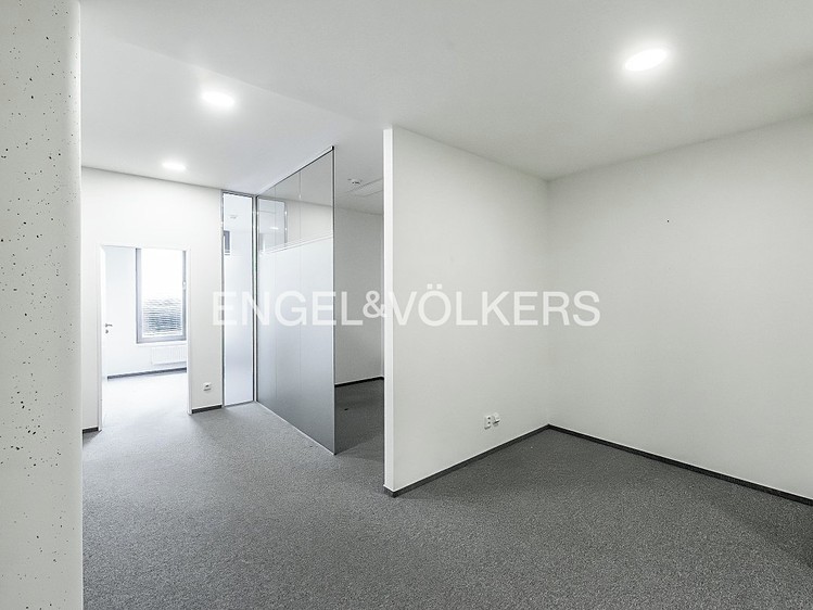 Комерційне приміщення в оренду, 152 м² (6 з 10)