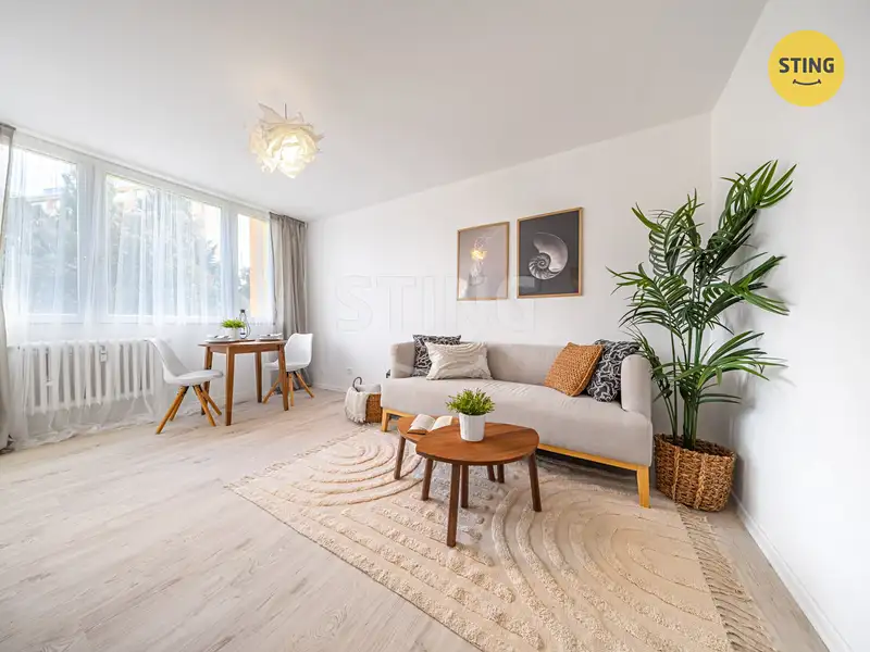 Prodej bytu 1+kk 27 m², Praha – náhled fotky 2