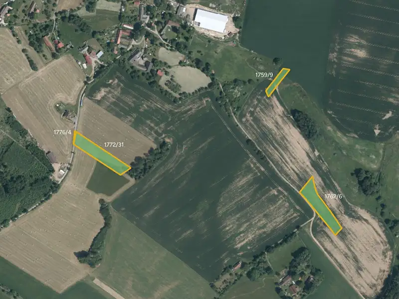 Prodej pole 37858 m², Neustupov – náhled fotky 1