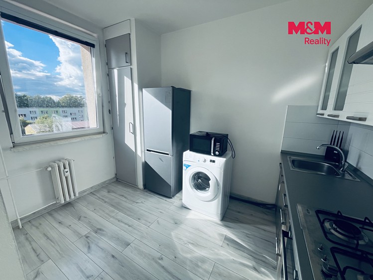Pronájem bytu 2+1, 43 m² (6 z 13)