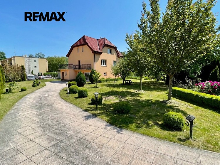 Gewerbefläche zur Miete, 210 m² (2 von 37)