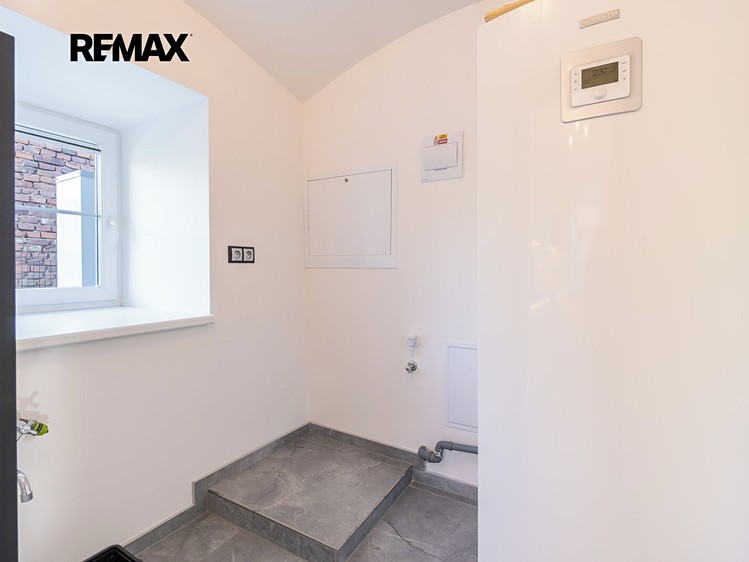 Pronájem domu, 100 m² (8 z 34)