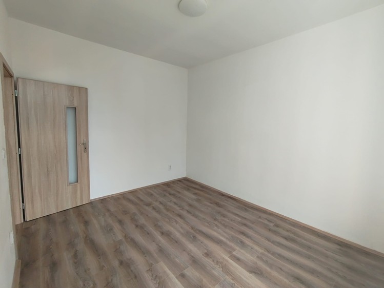 Wohnung 2+kk zur Miete, 55 m² (6 von 6)