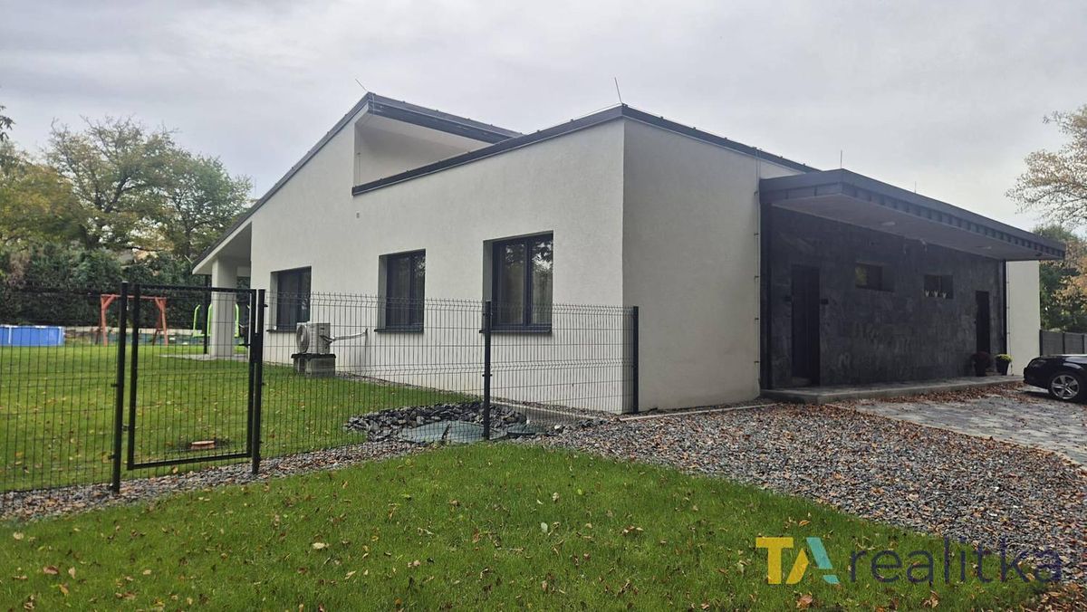 Pronájem rodinného domu 130 m², pozemek 400 m², Orlová – fotka 1 z 3