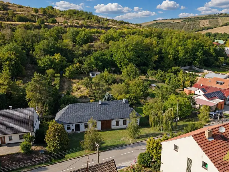 Prodej stavebního pozemku 3500 m², Kurdějov – náhled fotky 2