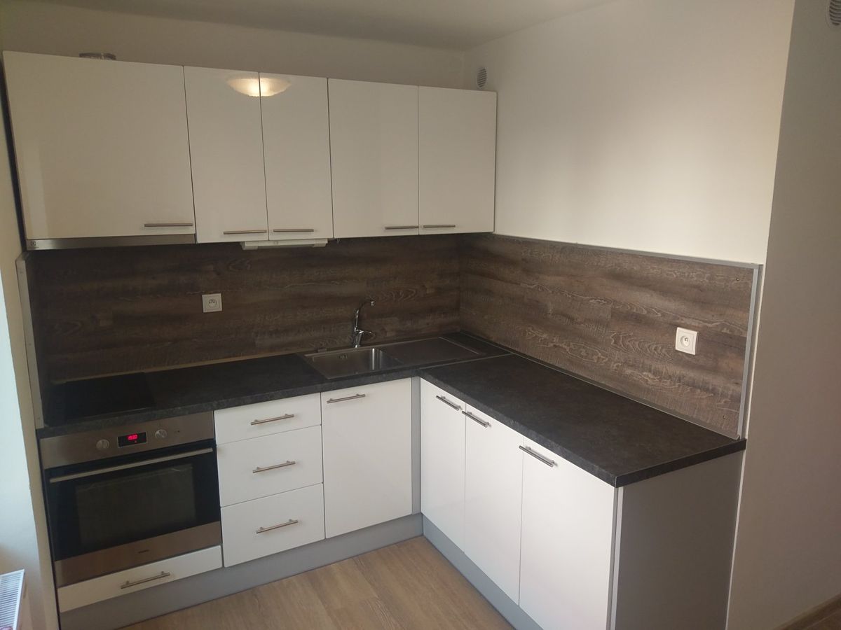 Prodej bytu 1+1 28 m², Most – fotka 1 z 3