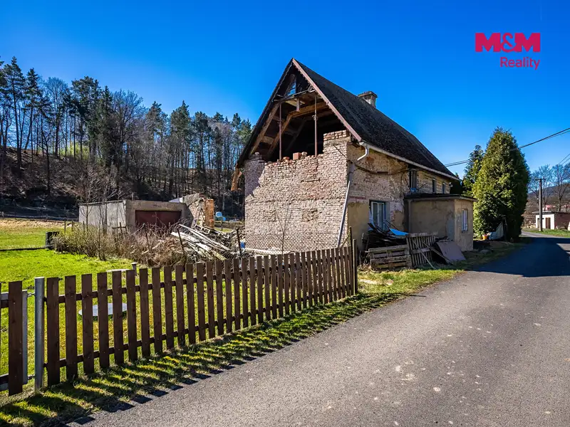Prodej rodinného domu 70 m², pozemek 1179 m², Cvikov – náhled fotky 3