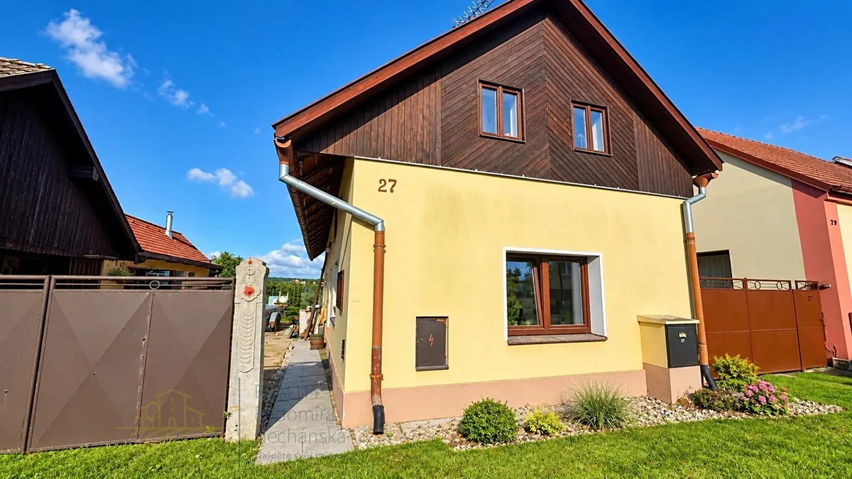Prodej rodinného domu 130 m², pozemek 490 m²