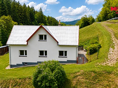 Haus zum Kauf, 180 m² (2 von 30)