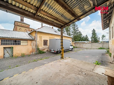 Pronájem komerčního prostoru, 205 m² (2 z 15)
