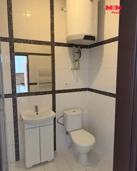 Pronájem bytu 1+kk 26 m², Řevničov – náhled fotky 3