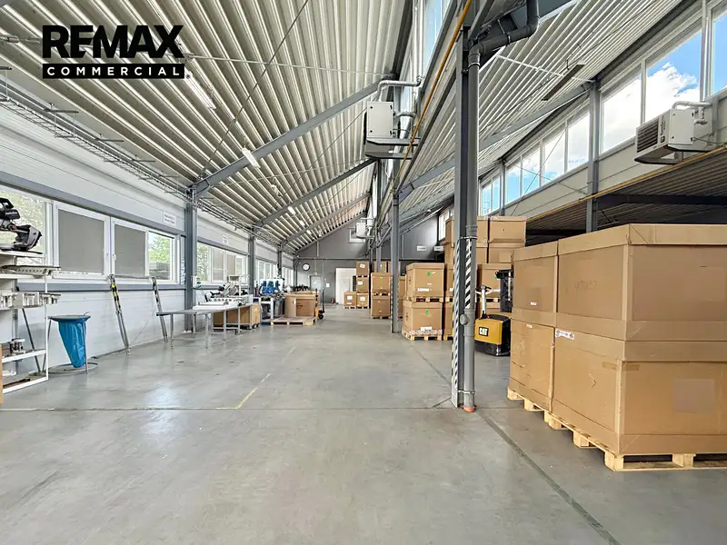Prodej výrobní haly, prostoru 1446 m², České Budějovice – náhled fotky 3