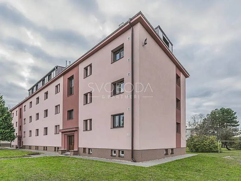 Pronájem bytu 2+1 63 m², Opatovice nad Labem – náhled fotky 1