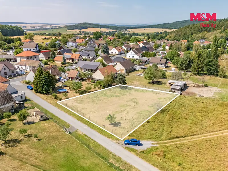 Prodej stavebního pozemku 1729 m², Dolce – náhled fotky 2