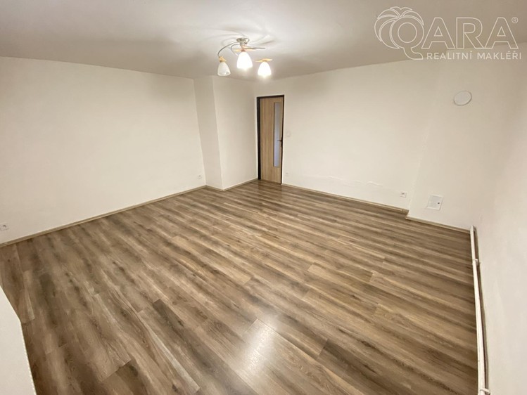 Pronájem bytu 1+1, 35 m² (14 z 16)