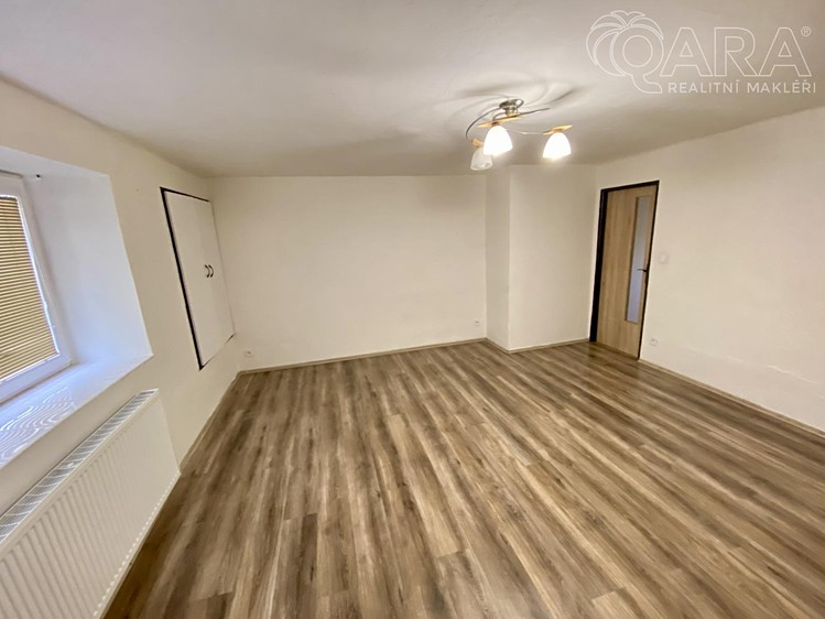 Pronájem bytu 1+1, 35 m² (5 z 16)