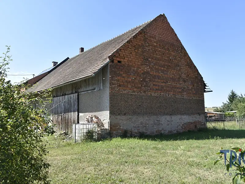Prodej rodinného domu 80 m², pozemek 1068 m², Velká Jesenice – náhled fotky 2