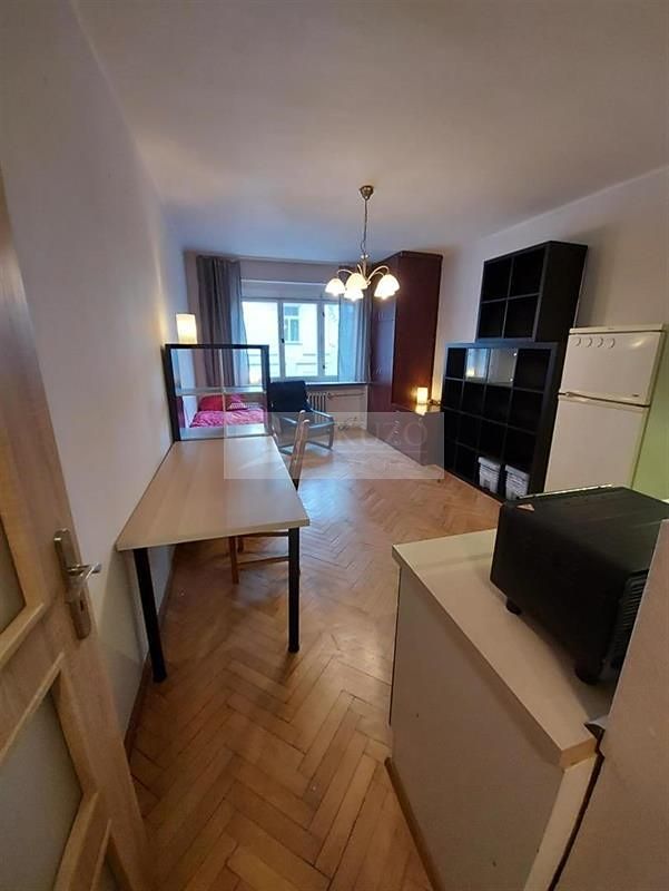 Pronájem bytu 1+kk 25 m² – fotografie 2