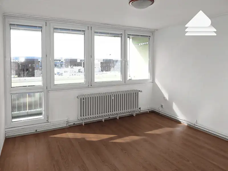 Pronájem bytu 2+1 43 m², Praha – náhled fotky 2