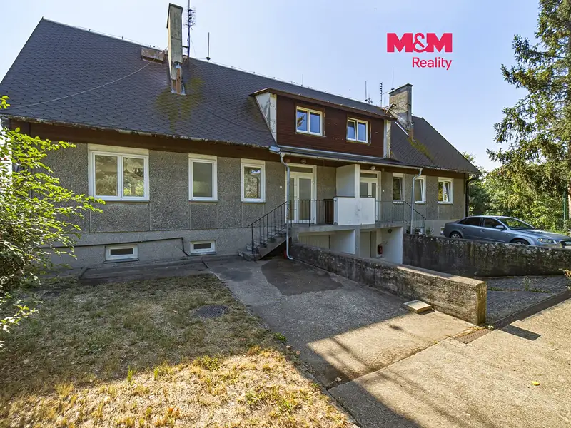 Pronájem rodinného domu 100 m², pozemek 83 m², Dolní Beřkovice – náhled fotky 1