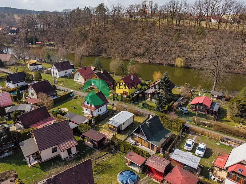 Prodej chaty 30 m², pozemek 201 m², Roudná – náhled fotky 2