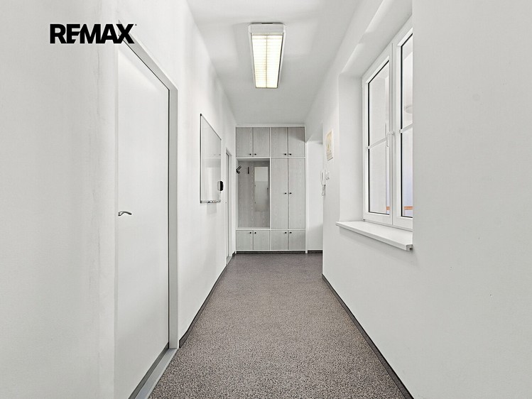 Комерційне приміщення в оренду, 117 м² (12 з 26)