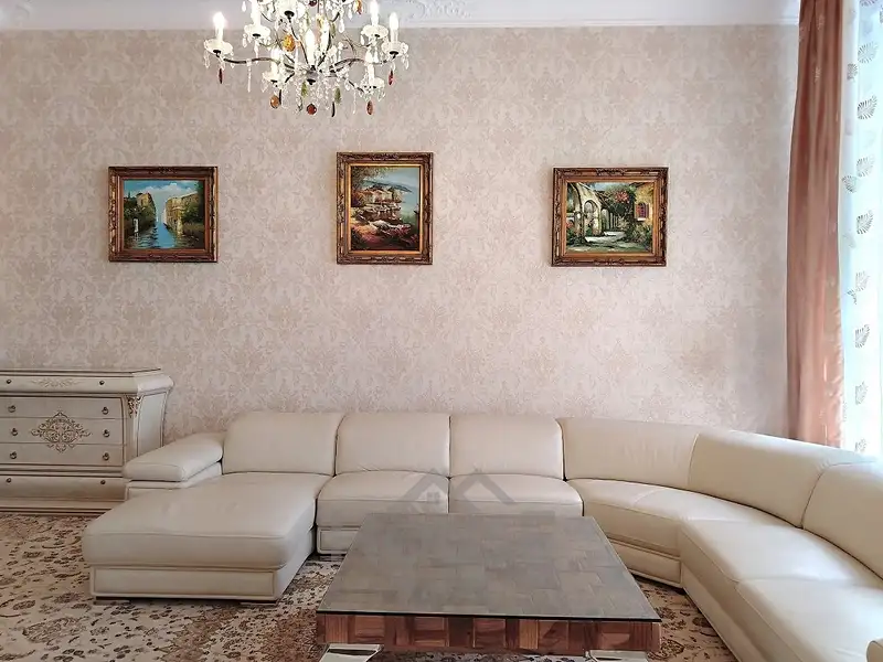 Prodej bytu 3+1 113 m², Praha – náhled fotky 3